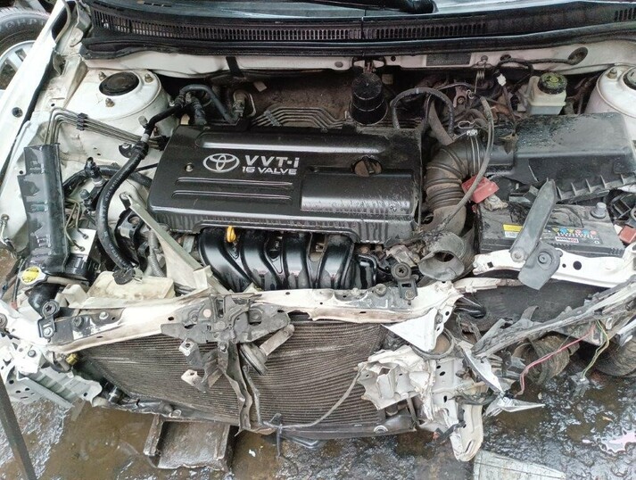  Toyota COROLLA 2003    EN DESARME